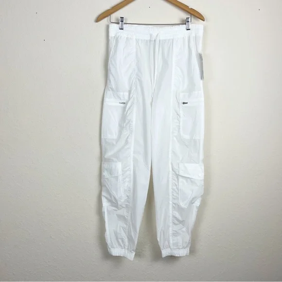 Athleta Parachute White Cargo Pants Size 8 - Picture 2 of 7
